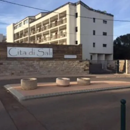 Apartamento De Standing Avec Vue Mer, Piscine, Wifi